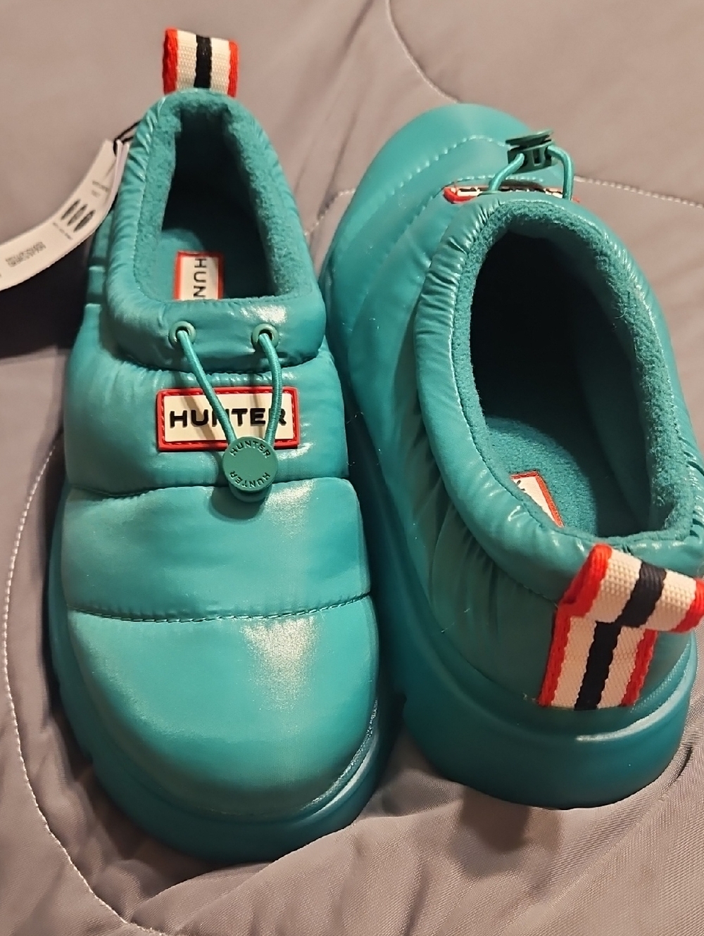 Hunter Green Teal Puffer Slip-On Shoes with Red-Trim Pull Tab